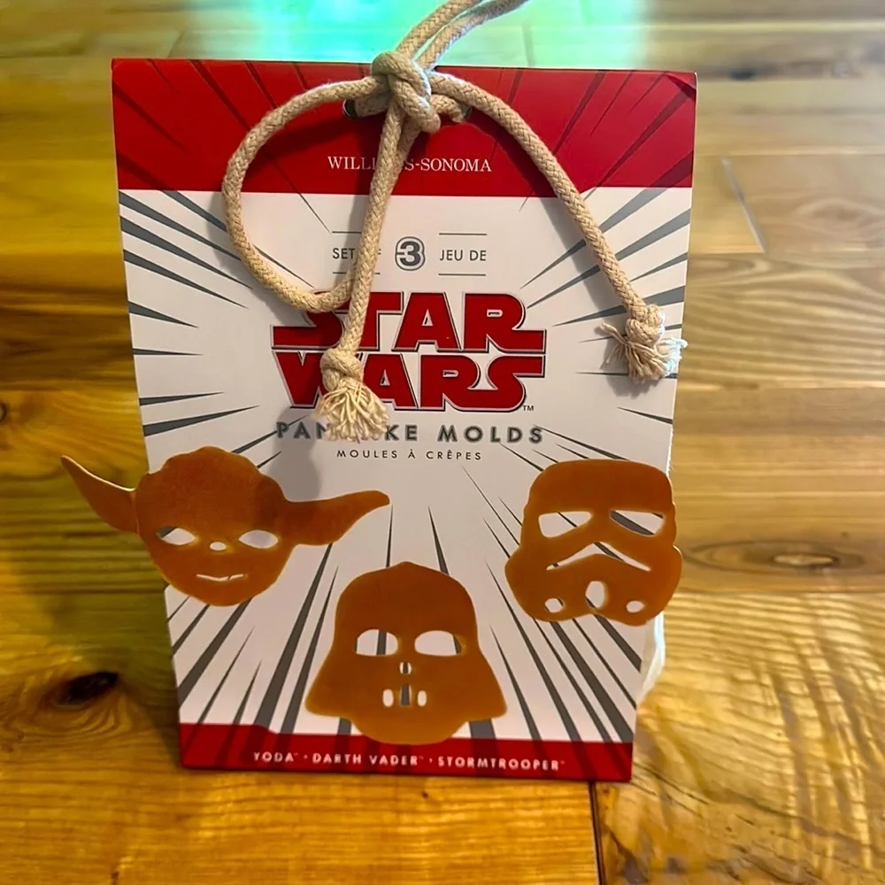 Williams Sonoma Star Wars Pancake Molds, New!